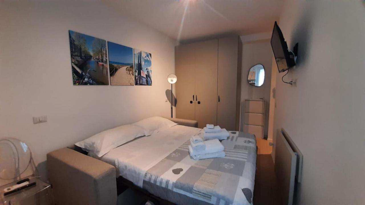 Accomodo Mim26 Monolocale Porta Venezia Milão Exterior foto